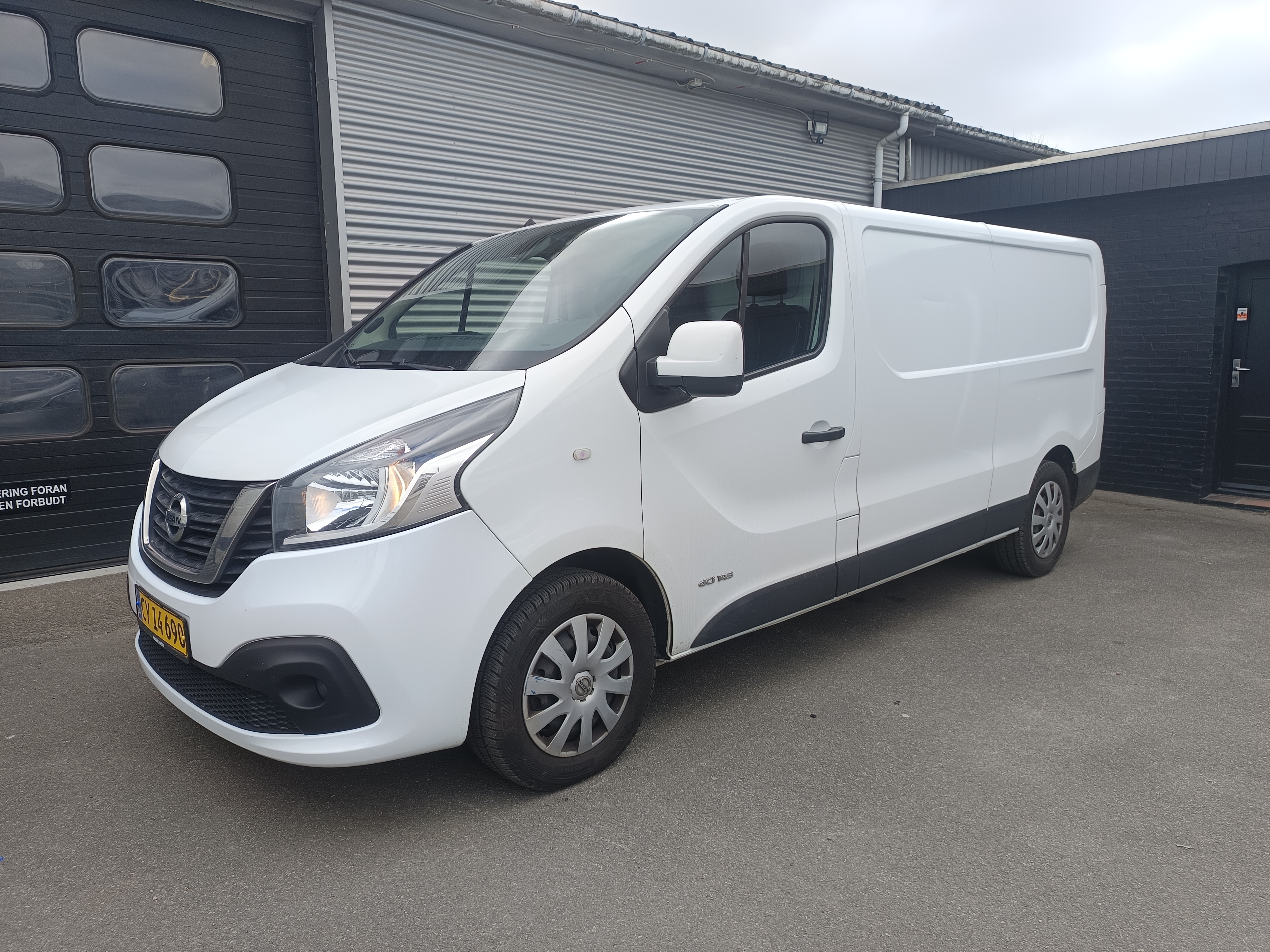 NISSAN NV300 2,0 DCI AUT HK 145