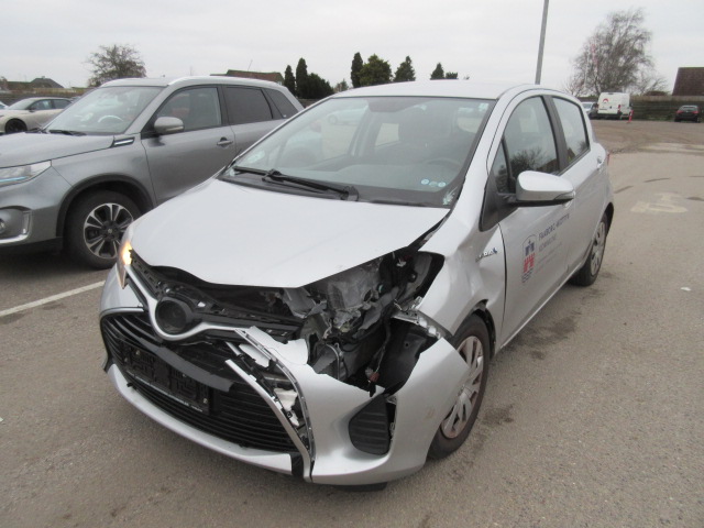 TOYOTA YARIS 1,5HYBRID AUT H2.