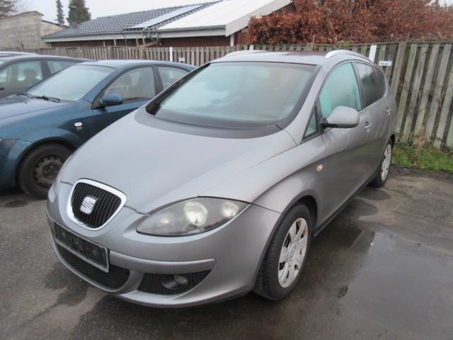 SEAT ALTEA XL 1,9 TDI DSG HK 105