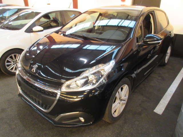 PEUGEOT 208 1,5 BHDI SIGNATURE+ HK 102