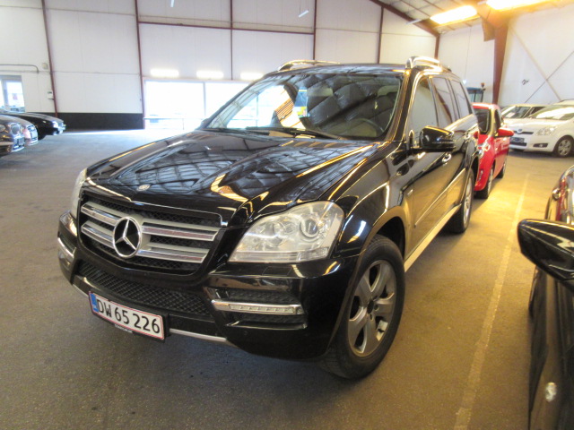 MERCEDES GL 350 4 MATIC AUT HK 224