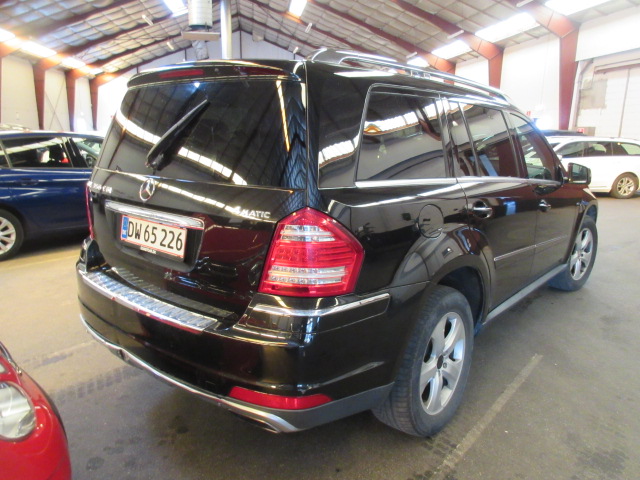 MERCEDES GL 350 4 MATIC AUT HK 224