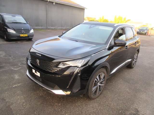 PEUGEOT 3008 1,6HYBRID EAT8 ALLURE 225