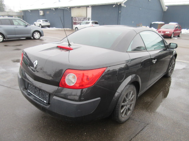 RENAULT MEGANE 1,6I COUPE-CABRIO