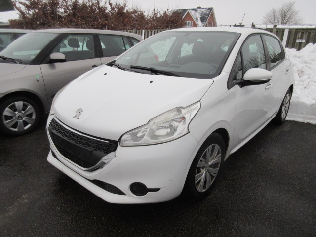 PEUGEOT 208 1,0 VTI HK 68