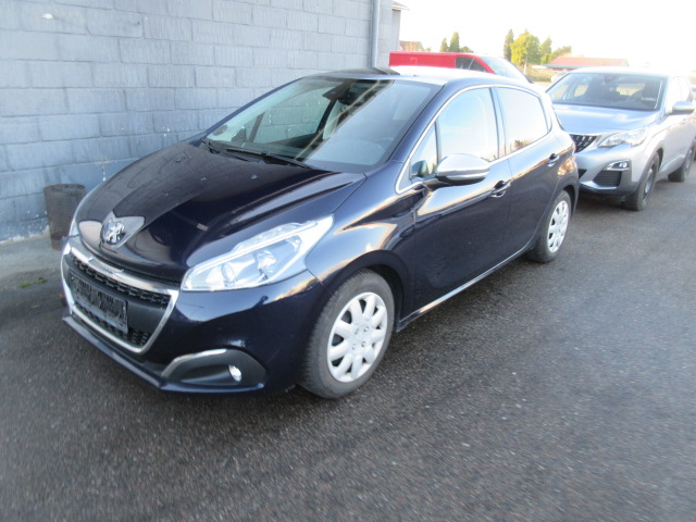 PEUGEOT 208 1,6 BHDI DESIRE SKY 100