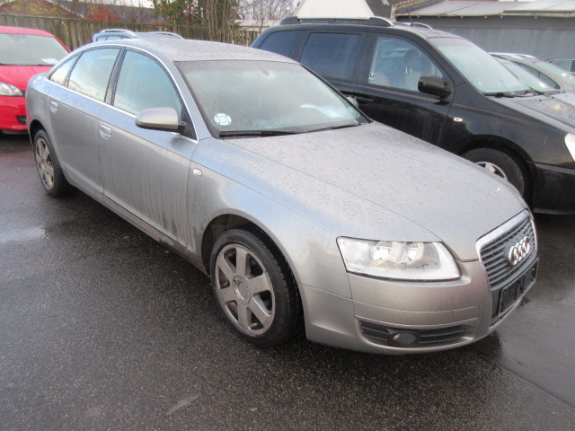 AUDI A6 2,4I