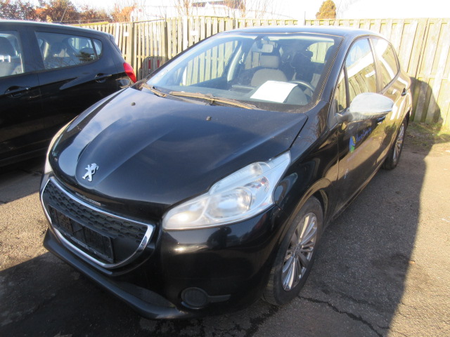 PEUGEOT 208 1,0 VTI HK 68