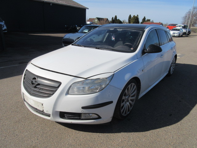 OPEL INSIGNIA 2,0 CDTI AUT HK 160