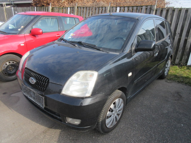 KIA PICANTO 1,1I HK 65