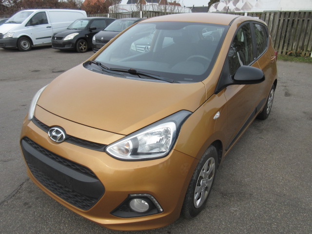 HYUNDAI I10 1.0 BLACK HK 66