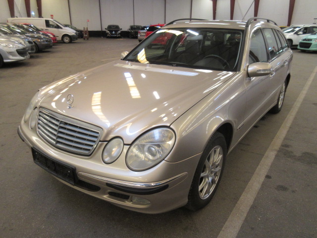 MERCEDES E220 CDI AUT