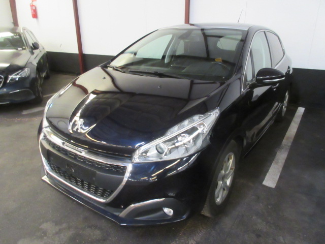 PEUGEOT 208 1,2 PT VELVET HK 82