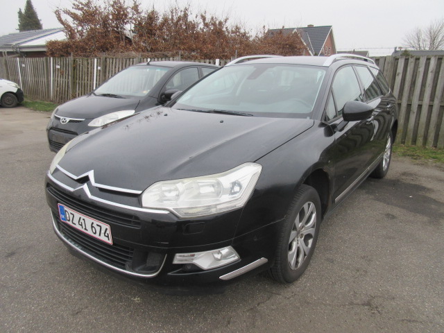CITROËN C5 2.0 HDI TOURER AUT HK 138