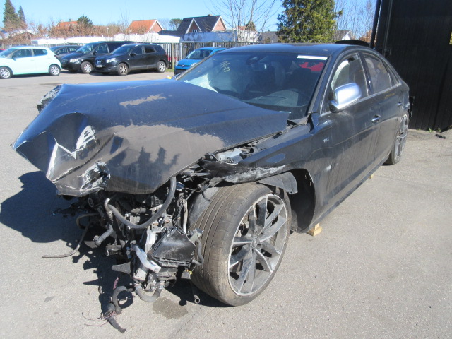 AUDI S8 4,0 V8 AUT QUATTRO