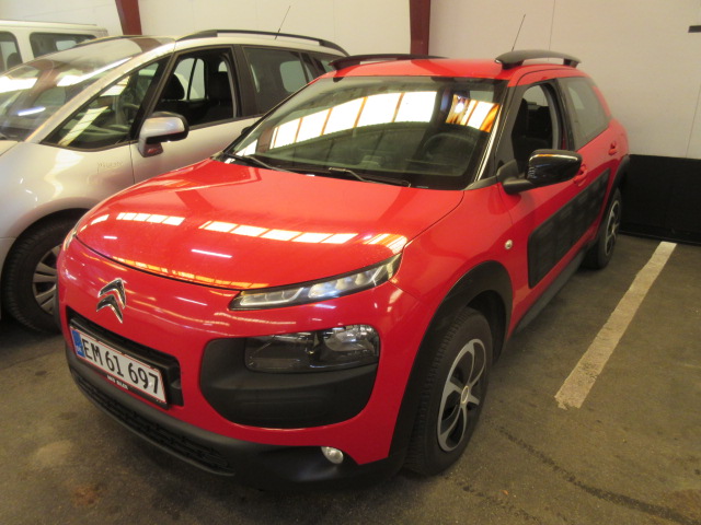 CITROËN CACTUS 1,2I HK 110
