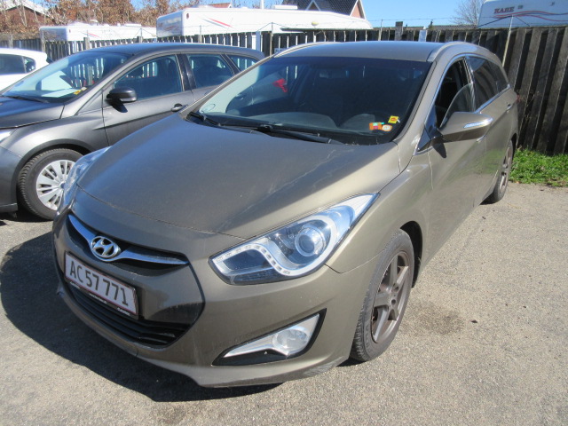 HYUNDAI I40 1,7 CRDI HK 136