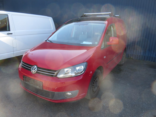 VW CADDY 1,6 TDI HK 102