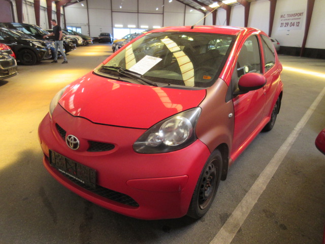 TOYOTA AYGO 1,0I HK 68