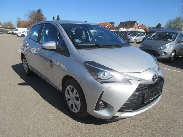 TOYOTA YARIS 1,0 VVT-I T2 HK 69