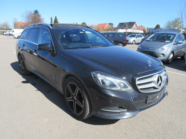 MERCEDES E220 BLUETEC AUT HK 170