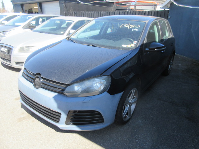 VW GOLF 1,4 TSI HK 122