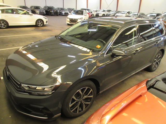 VW PASSAT GTE 1.4 TSI AUT HK 156