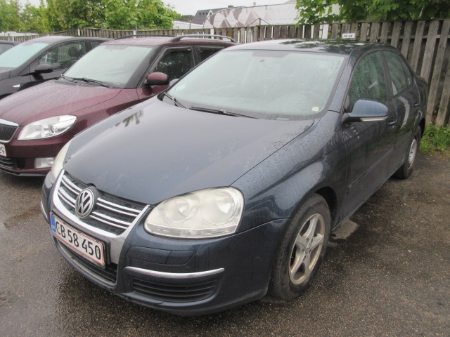 VW JETTA 1,9 TDI HK 105