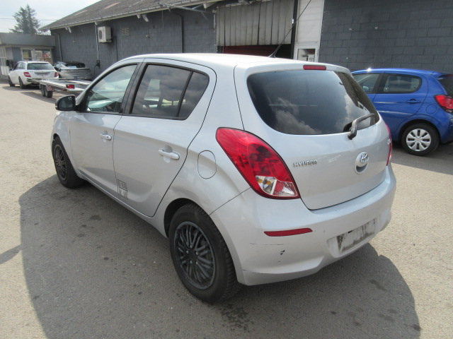HYUNDAI I20 1,2 HK 85