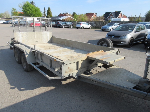 IFOR WILLIAMS GP 126-R