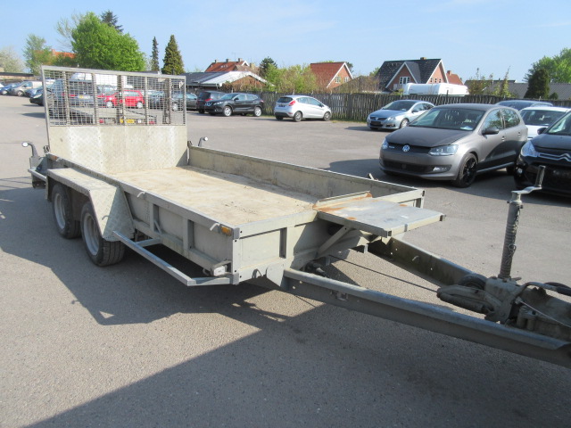 IFOR WILLIAMS GP 126-R