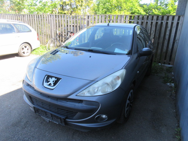 PEUGEOT 206 PLUS 1,4 HDI HK 68