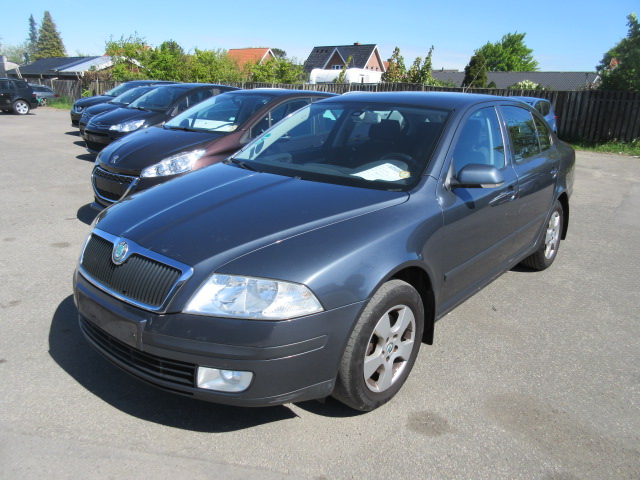 SKODA OCTAVIA 2,0 TDI HK 140 AMBIENT