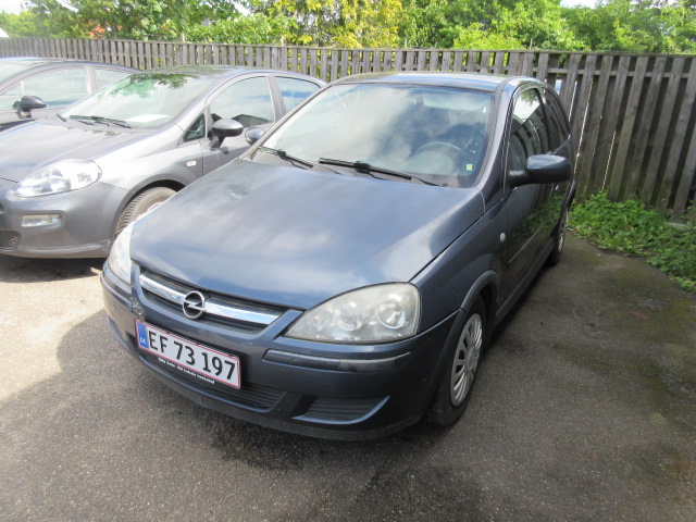 OPEL CORSA 1,2 TWINPORT LIMITED 80