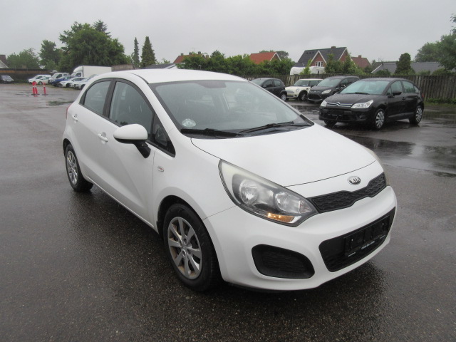 KIA RIO 1,2I HJ 85
