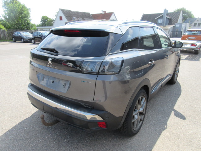 PEUGEOT 3008 1.6 HYBRID AUT HK 225