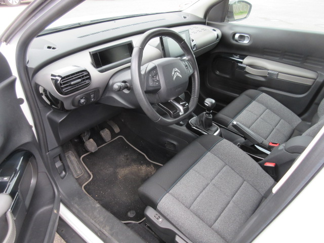 CITROËN C4 CACTUS 1.2 SKYLINE HK 110