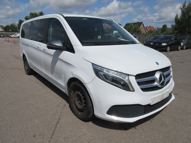 MERCEDES V-KLASSE 300D AUT HK 239