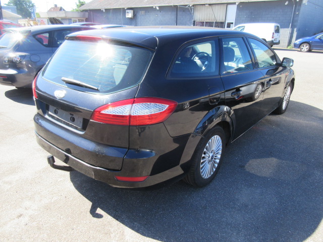 FORD MONDEO 2,0I HK 145