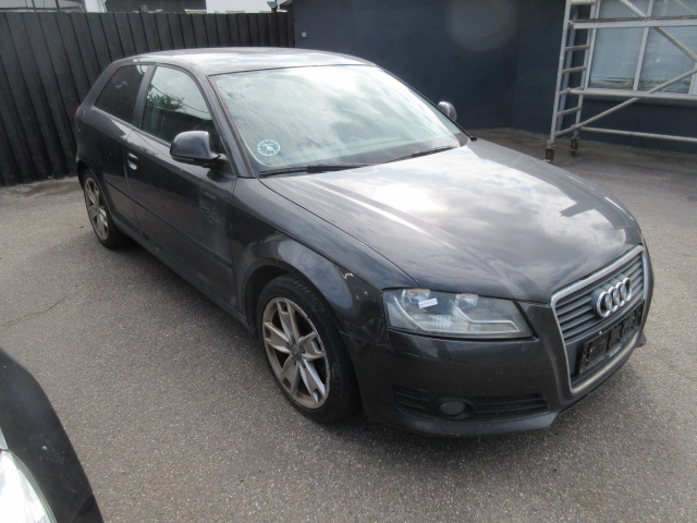 AUDI A3 2,0 TDI HK 140