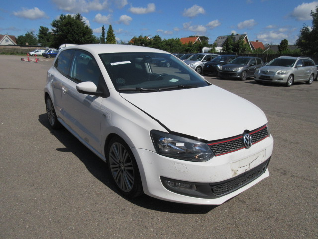VW POLO 1,6 TDI AUT HK 90