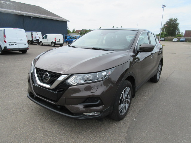 NISSAN QASHQAI 1,3 DIG-T HK 140