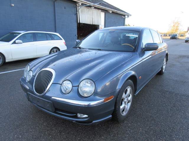 JAGUAR S-TYPE