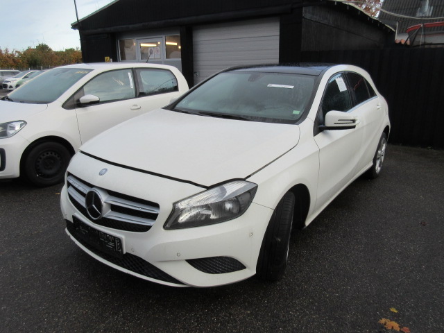 MERCEDES A 200 CDI HK 136