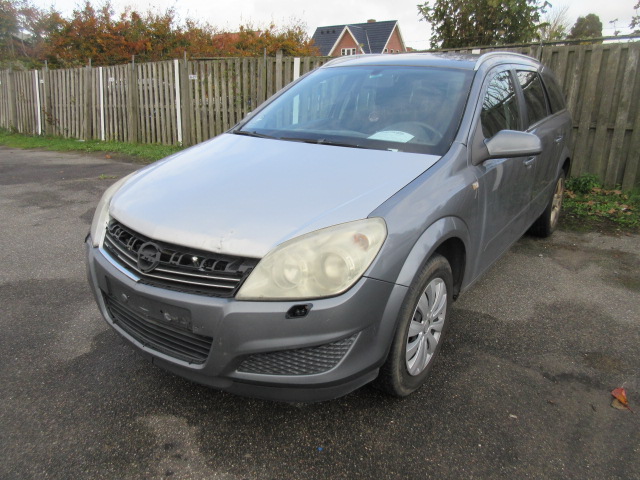 OPEL ASTRA 1,9 CDTI AUT HK 120