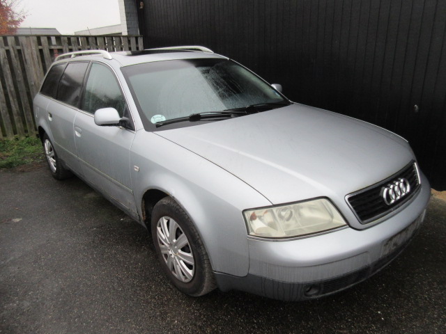 AUDI A6 AVANT 2,4 V6 AUT