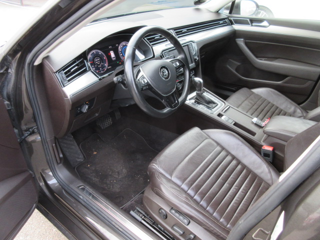 VW PASSAT 2,0 TDI DSG6 HK 150