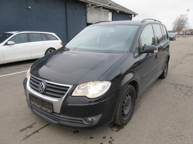 VW TOURAN 1,9 TDI HK 105
