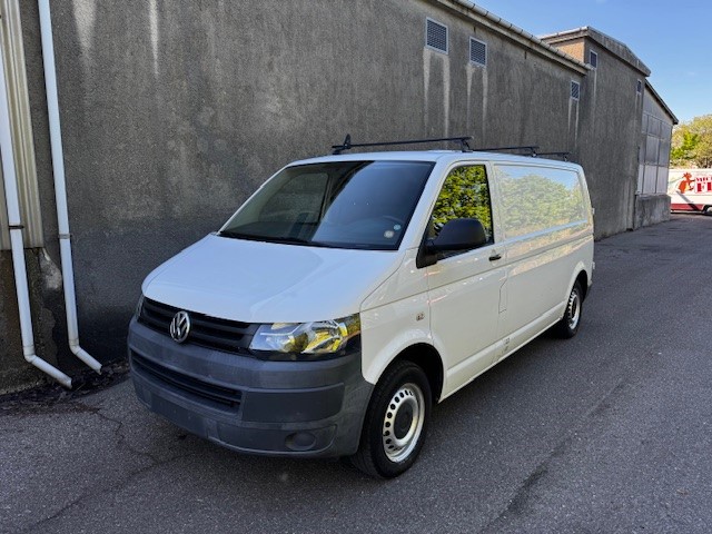 VW TRANSPORTER 2,0 TDI LANG 140